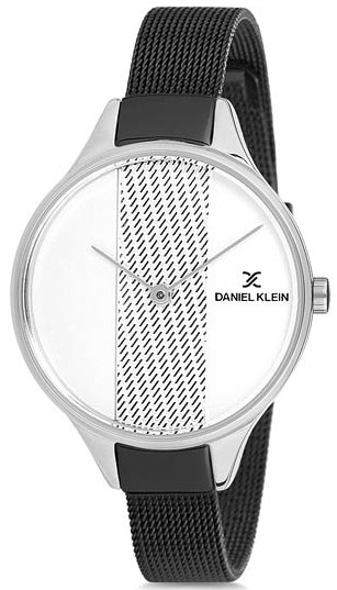 Daniel Klein  DK12182-7