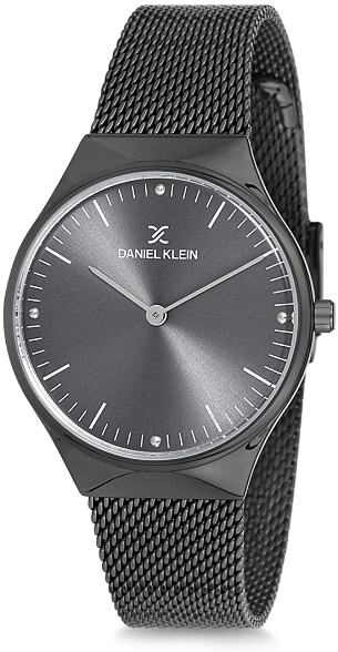 Daniel Klein  DK12203-7