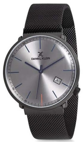 Daniel Klein  DK12243-3